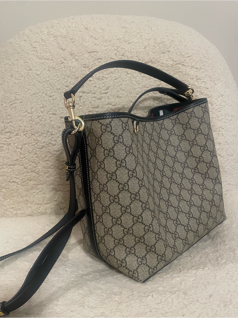 Gucci Beige GG Supreme Canvas Shoulder Bag with Black Trim and Gold Hardware